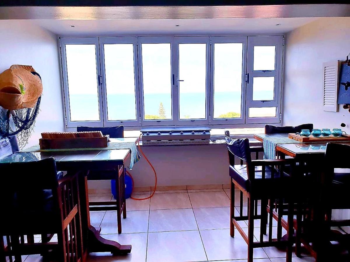 9 Queensview Увонго-Бич Экстерьер фото